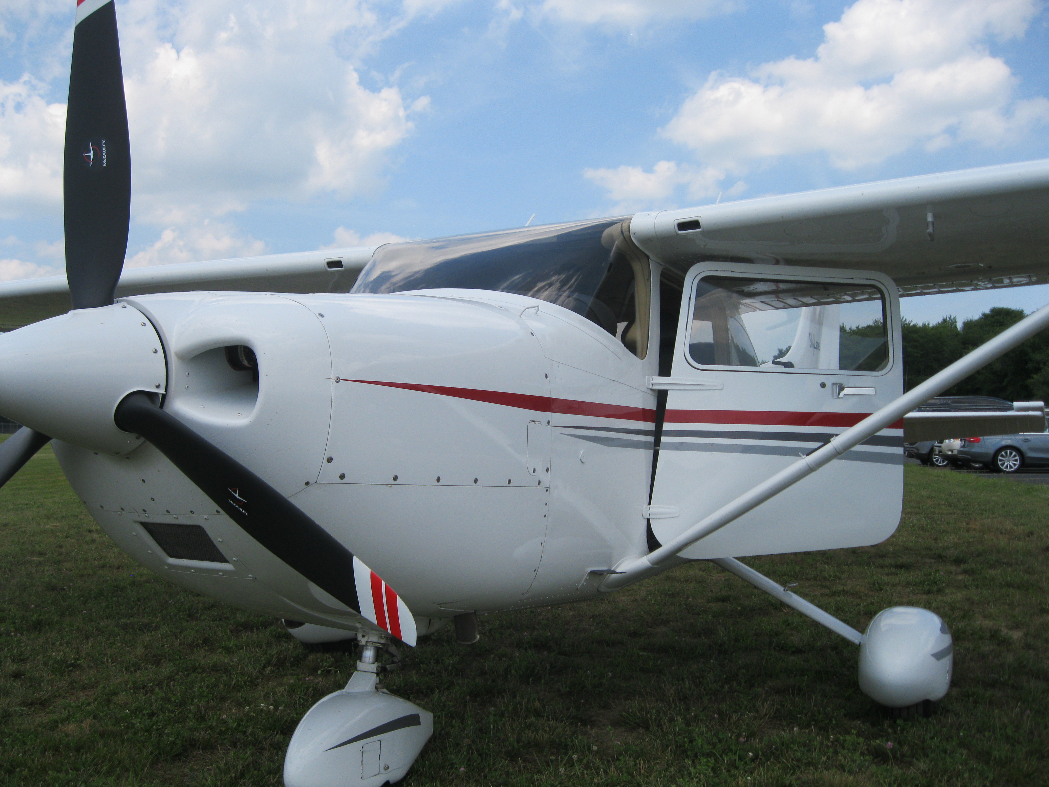 Sold 2001 Cessna 182 Nexair Avionics